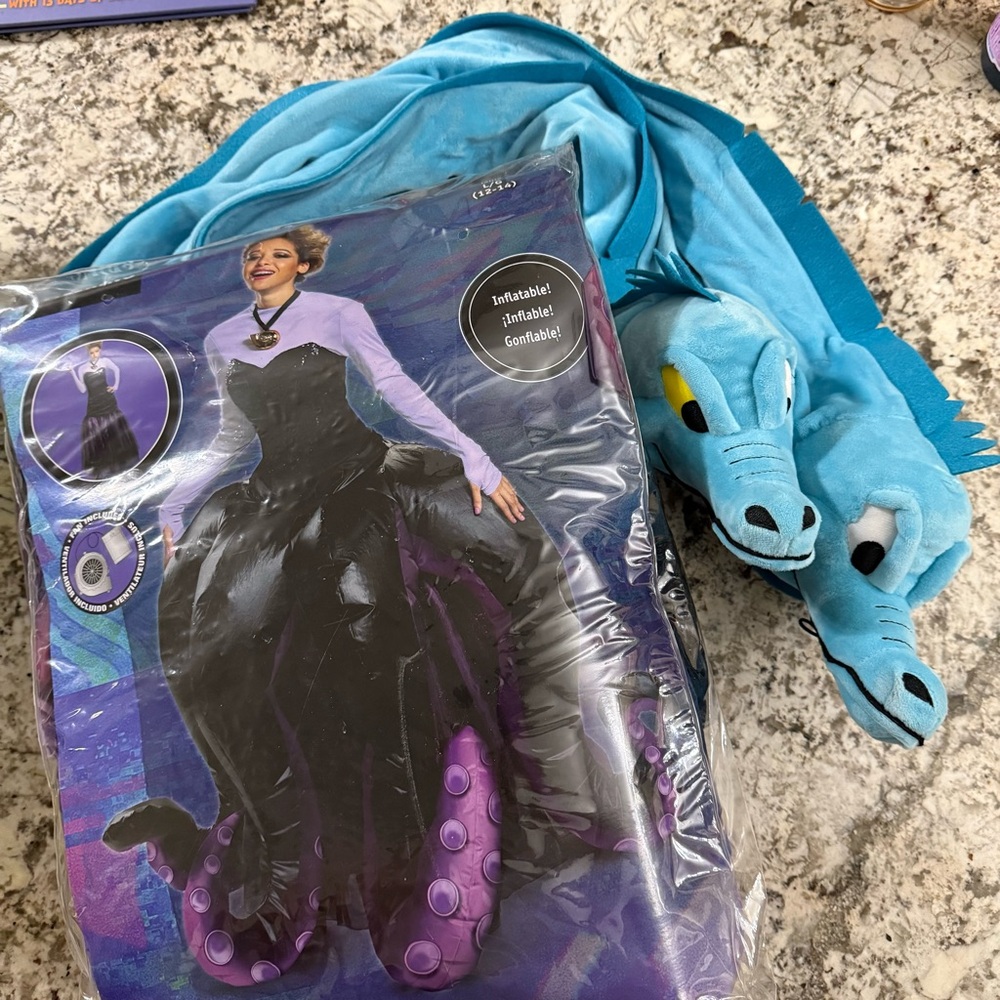 Adult Inflatable Disney’s Ursula Costume + Flotsam and Jetsam Scarf